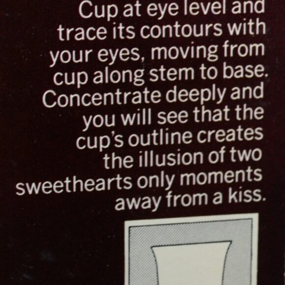 Vintage - Avon - "Heart and Diamond" - Fostoria - Loving Cup - 1978. - Picture 6 of 6